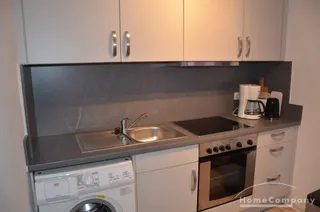Schöne 1 Zi.Whg., möbliert, 3. OG, mit Balkon.