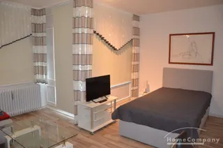 Schöne 1 Zi.Whg., möbliert, 3. OG, mit Balkon.