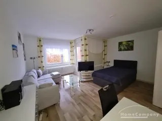 Schöne 1 Zi.Whg., möbliert, 3. OG, mit Balkon.