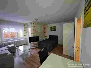 Schöne 1 Zi.Whg., möbliert, 3. OG, mit Balkon.