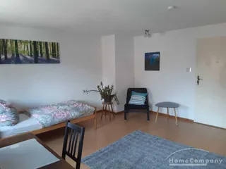 1 möbliertes Zimmer in einer 3 Zi.Whg.