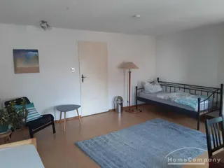 1 möbliertes Zimmer in einer 3 Zi.Whg.
