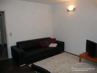 2 Zi.Whg., möbliert, EG, mit eigener Terrasse.