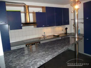 2 Zi.Whg., möbliert, EG, mit eigener Terrasse.