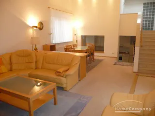 2 Zi.Whg., möbliert, EG mit Garten