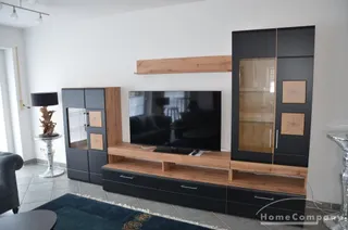 Großes Haus, möbliert, 6 Zimmer, Terrasse /Garten, Balkon, geeignet für bis zu 6 bis 8 Personen.