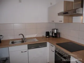 2 Zi.Whg., möbliert, in zentraler Lage.