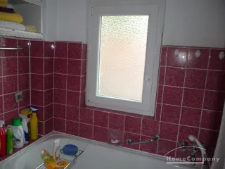 Kleine 2 Zi.Whg., möbliert, gute Lage u. Ausstattung.