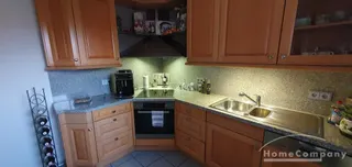2 Zi.Whg., möbliert, 1. OG. Hochwertige Ausstattung. Fußbodenheizung. Garten.