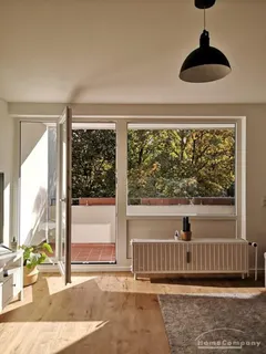 2 Zi. Whg. möbliert, mit Balkon.
