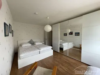 Schöne 2 Zi.-Wohnung mit Balkon, 1. OG. In ruhiger, guter Lage.