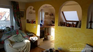 1 schönes, möbliertes Zimmer in einer 3 Zi.Whg.