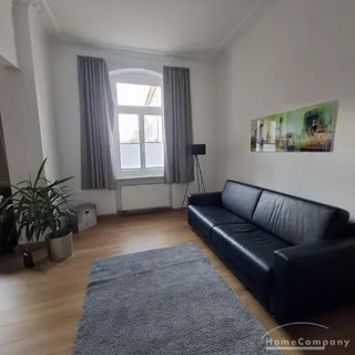 Schöne, großzügig geschnittene 3 Zi.-Wohnung, Garten zur Mitbenutzung.