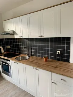 Schöne 2 Zi.Whg., Garten zur Mitnutzung, Nähe Europa-Platz.