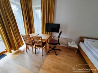 1 Zi.Whg. möbliert, mit Terrasse und kleinem Garten.