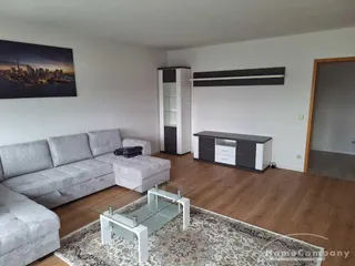 4 Zi.Whg., möbliert, 2 Balkone, erstklassige Lage,  barrierefrei, 4 OG 2 Bäder, modernisiere Whg. im Schillerteichcenter mit Sauna und Schwimmbad.