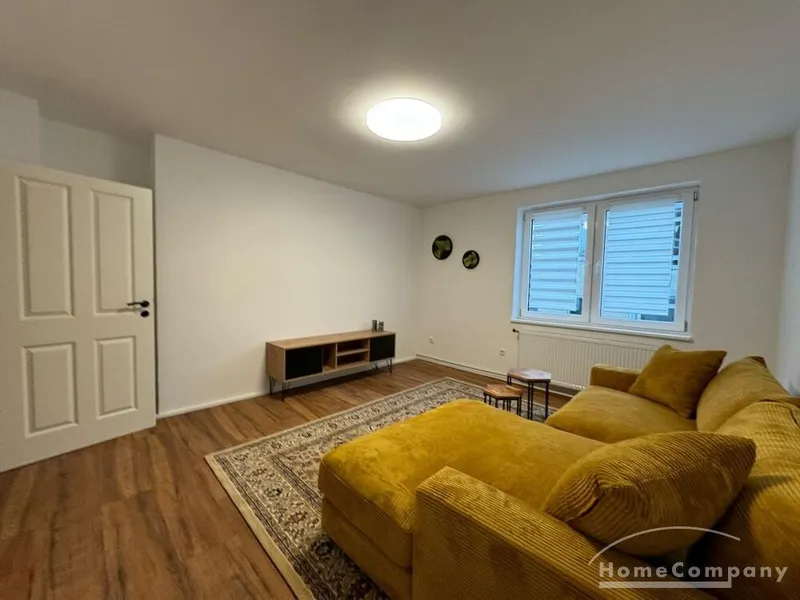 Schöne, helle 2 Zi.Whg., im 2. OG, möbliert und komplett ausgestattet. Zentrale Lage im beliebten Magniviertel.