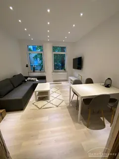 Moderne, schöne 2 Zi.Whg., möbliert, mit Balkon im Westlichen Ringgebiet.