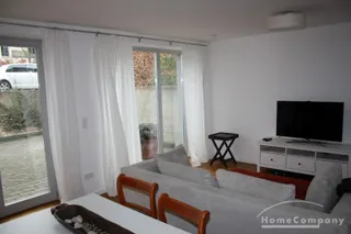 3 Zi.Whg., möbliert, EG, große Terrasse, sehr ruhige Citylage.