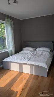 Großzügige, schöne 4 Zi.-Wohnung in ruhiger Lage am Ortsrand. Mit Terrasse und Garten.