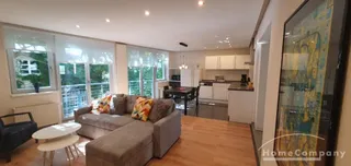 Sehr schöne 3 Zi.-Wohnung in direkter City-Lage mit Balkon und Stellplatz in der TG.