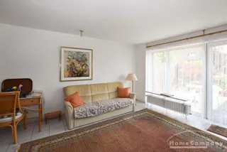 5 Zimmer Haus, möbliert, modernisiert, ruhige, zentrale Lage, Carport und Garten.