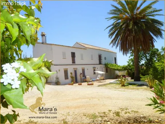 Cortijo-Finca, Landhaus mit Gästeapartments, Arcos, Cadiz zu verkaufen