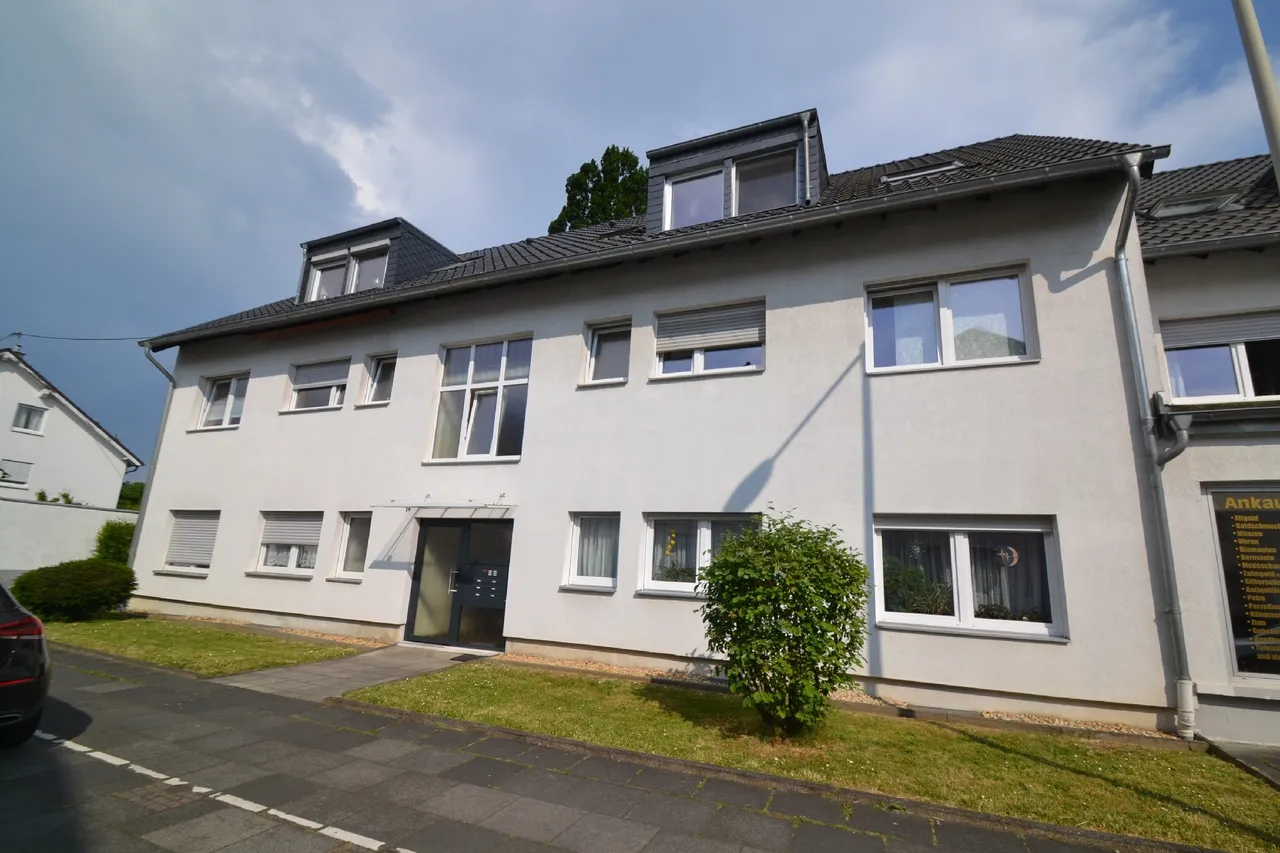Straßenansicht