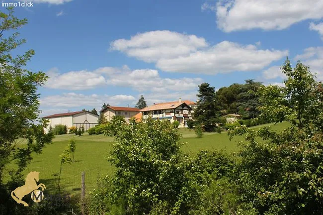 Reitimmmobilie, Landhaus mit Stall, Frankreich, Aquitaine, Gironde, Roquebrune zu verkaufen
