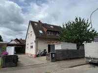 von Norden Straßenseite