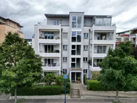 Eingangseite Conelia Schlosser Allee