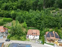 Haus mit gr. Grundstück