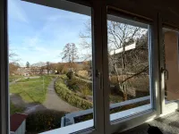 Blick vom Dachstudio ins Grüne