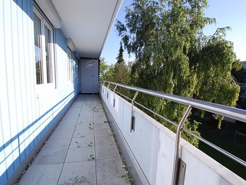 Balkon mit Abstellraum