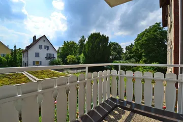 überdachter Balkon