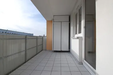 überdachter Balkon