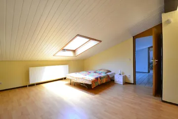 Schlafzimmer im DG