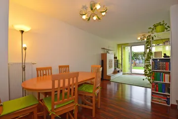 Essbereich mit Laminat