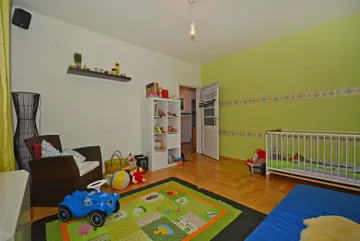 geräumige Zimmer