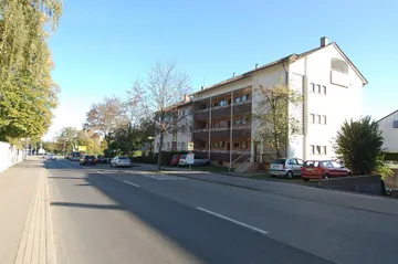 West-Nord Ansicht u. Straße