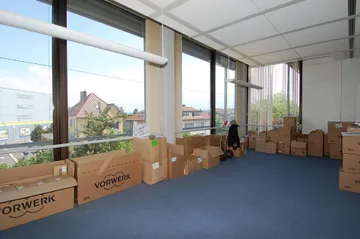 Großzügiges Büro