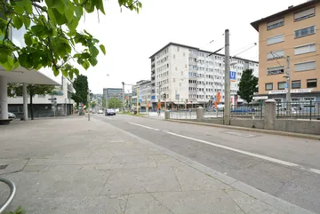 Straße Richtung Liederhalle