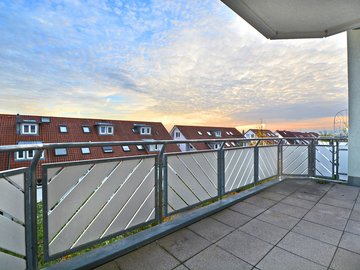 Süd-Balkon nach Westen