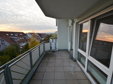 Süd-Balkon überdacht