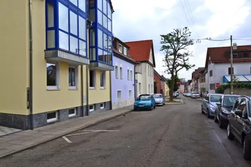 Haus & Straße n. Osten