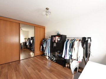 Schlafen mit Einbauschrank