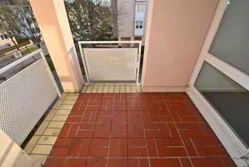 überdachter Süd-Balkon