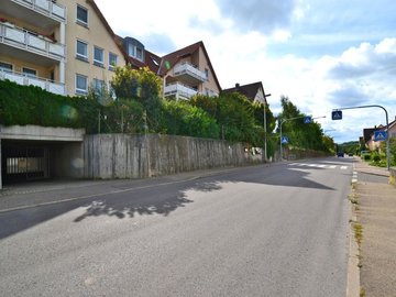 TG-Einfahrt & Lange Straße