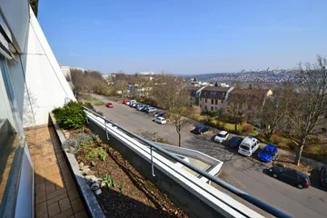 sonniger Süd-Ost Balkon