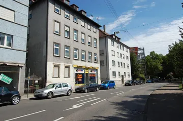 Haus und Straße v. Süd